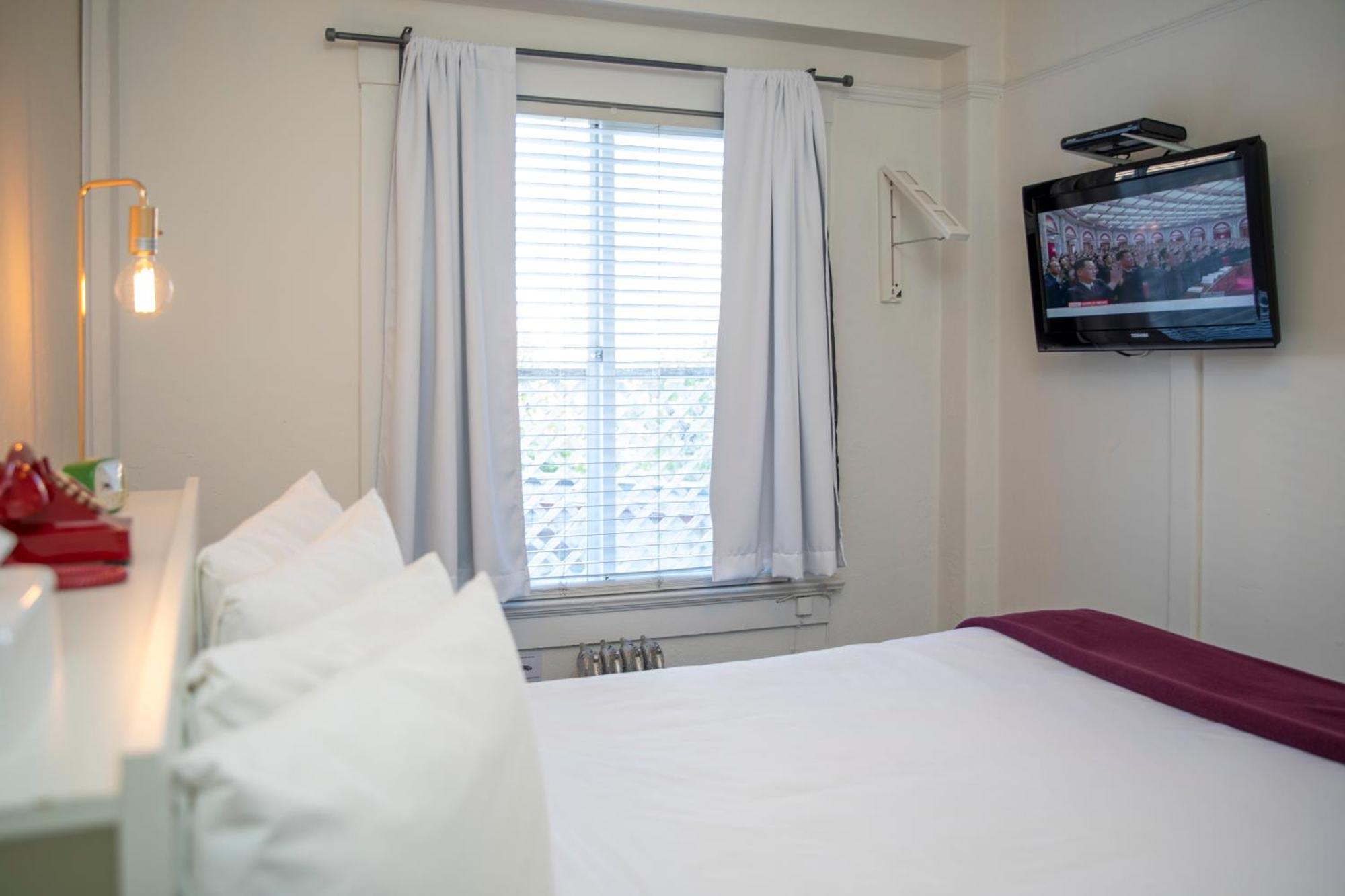 Edwardian Hotel San Francisco Room photo