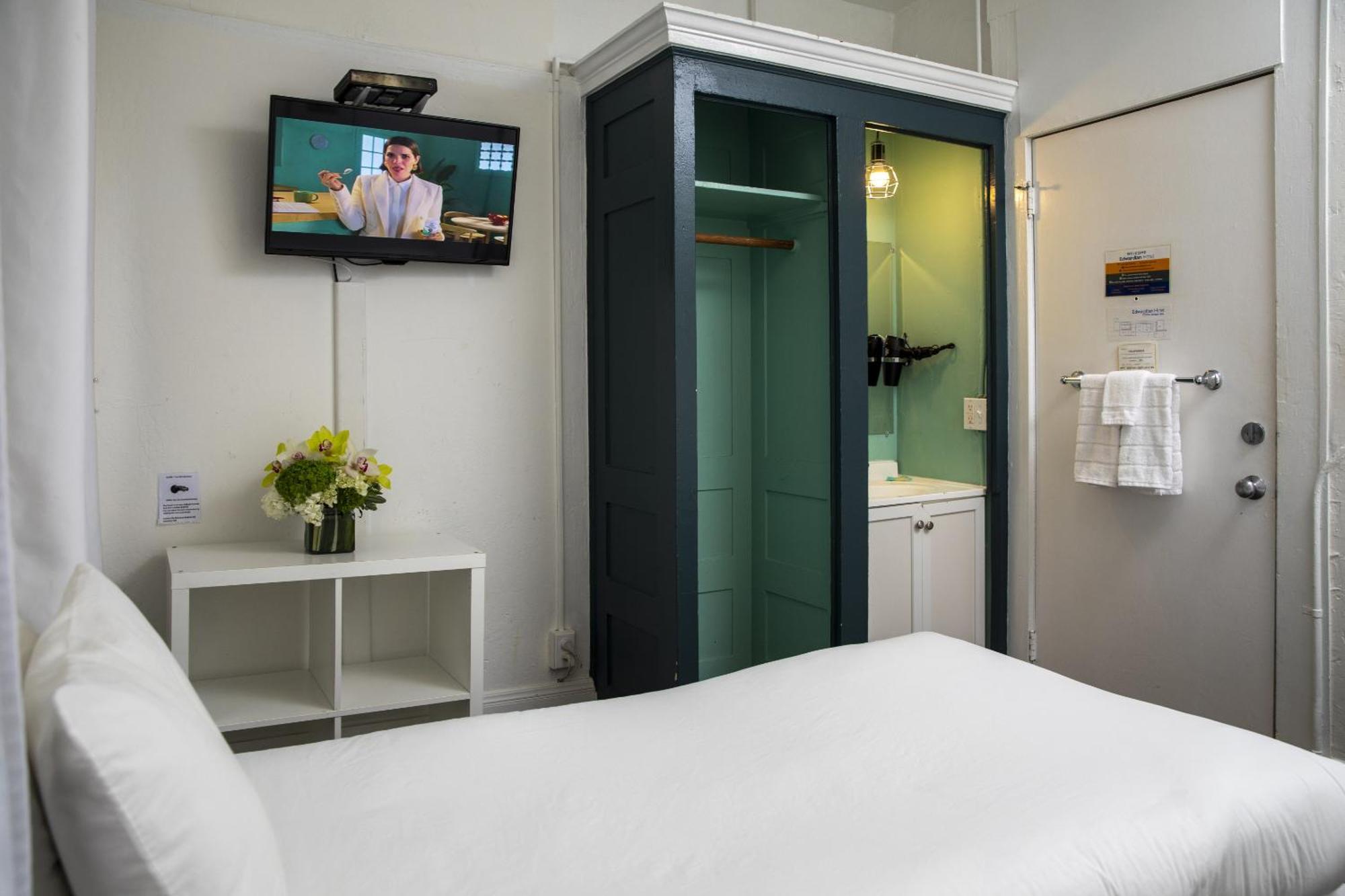 Edwardian Hotel San Francisco Room photo